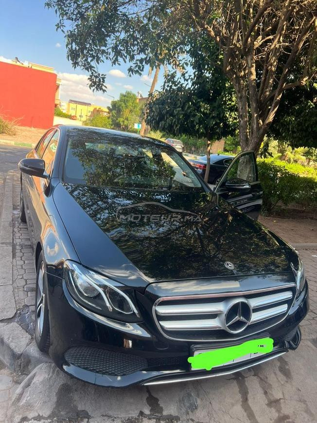 Mercedes-Benz 220 Diesel Automatique 2019 à Agadir