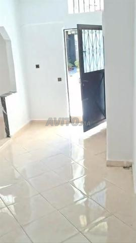 Appartement à louer 64 m² à Rabat - 2