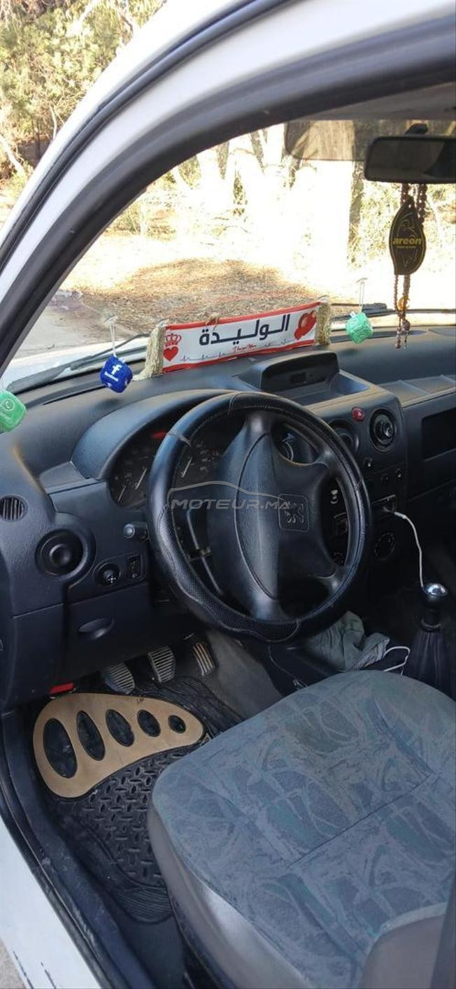 بيجو برطنير للبيع 