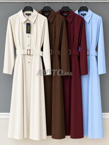 Robe élégante neuve disponible en plusieurs couleurs en gros et en détail