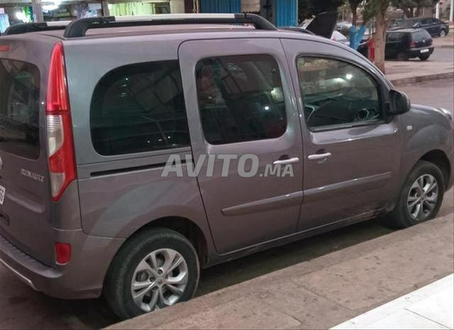 Renault Kangoo Diesel Manuelle 2017 à Casablanca - 2