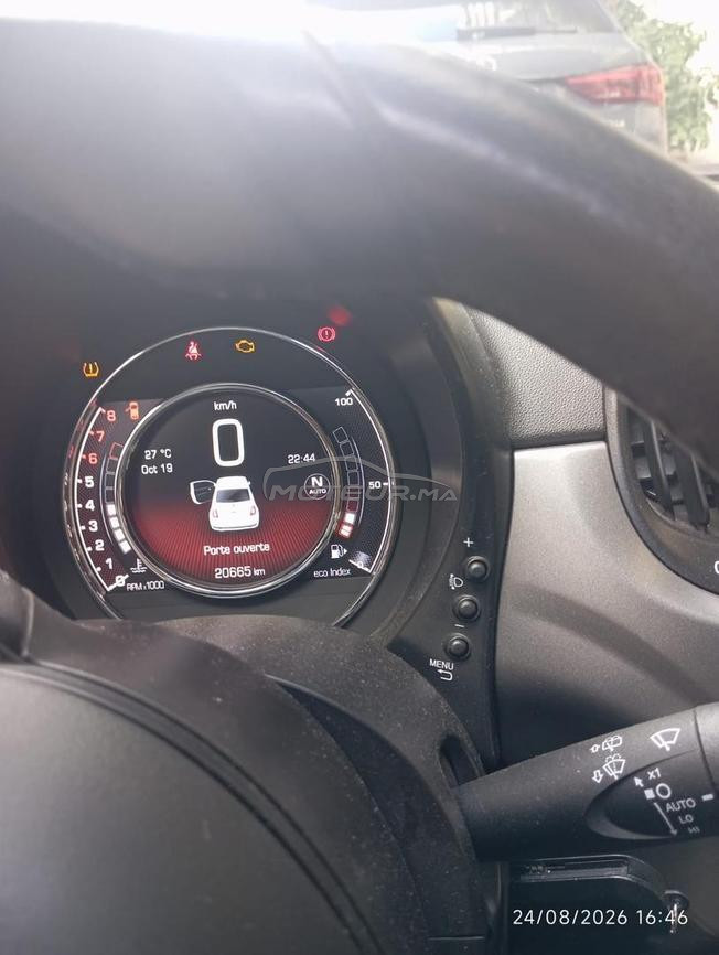 voiture presque neuve 