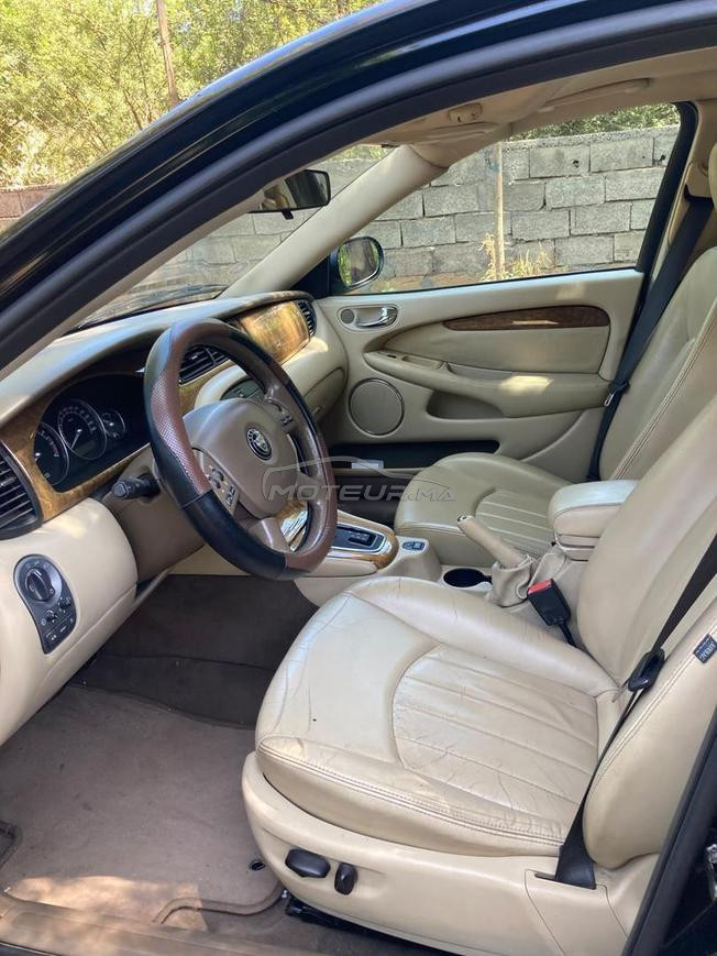 JAGUAR X TYPE voiture prestigieuse de collection 