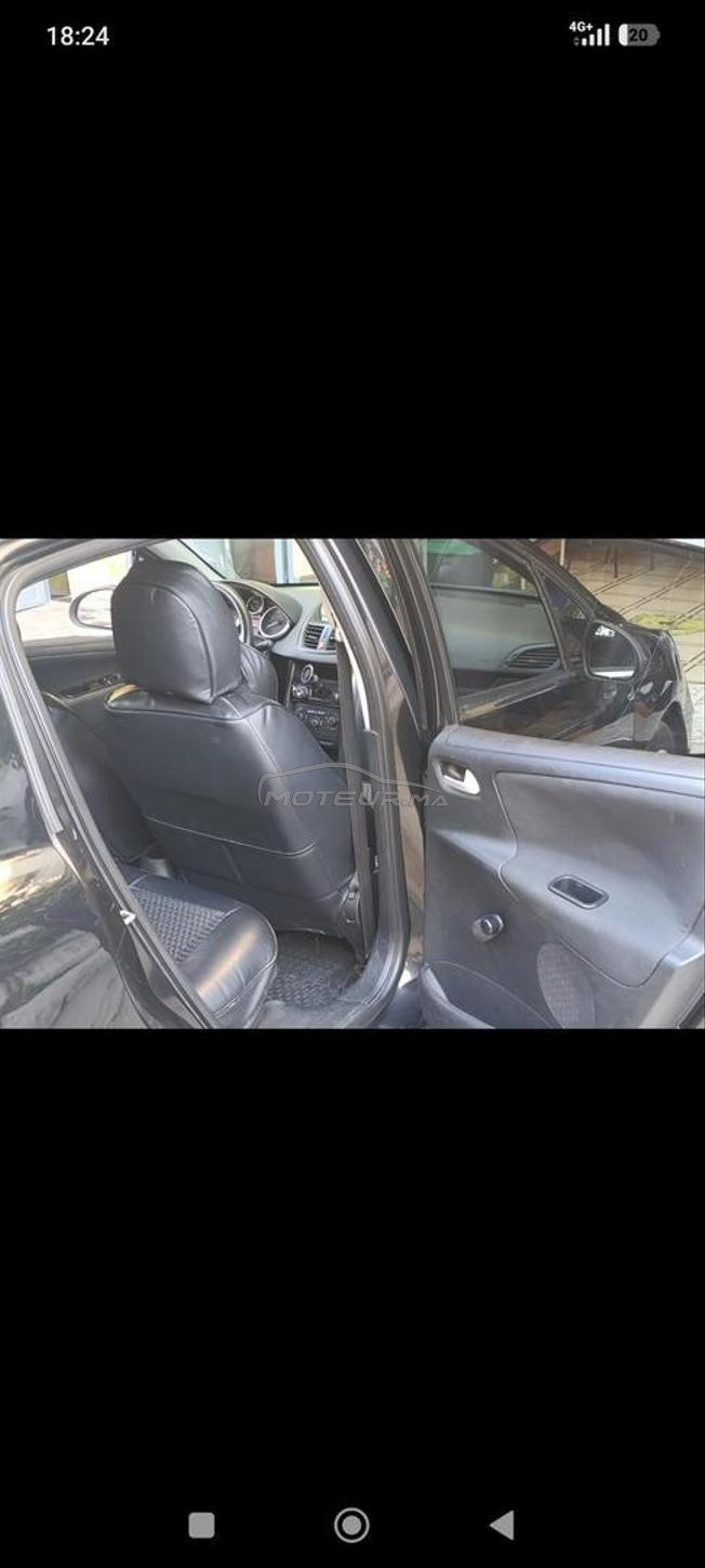 Peugeot 207 Diesel Manuelle 2011 à Tanger
