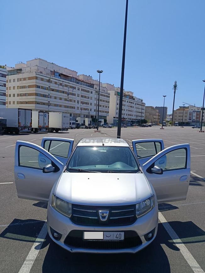 Dacia Sandero Diesel Manuelle 2015 à Tanger