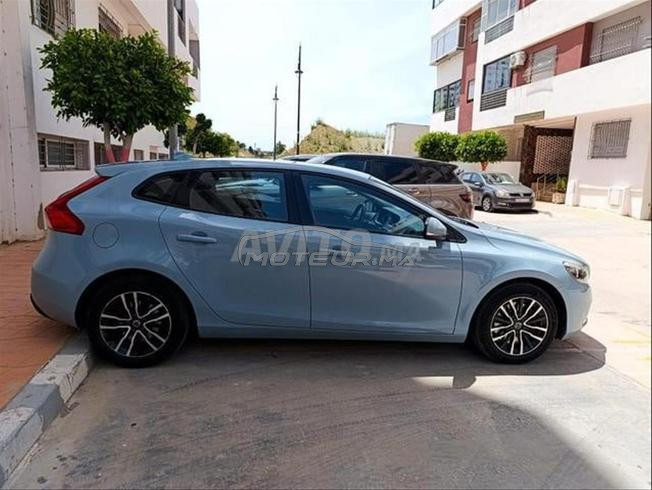 Volvo V40 Diesel Automatique 2017 à Tanger