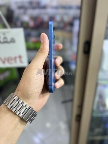 iPhone 13 En Très bonne état - 2