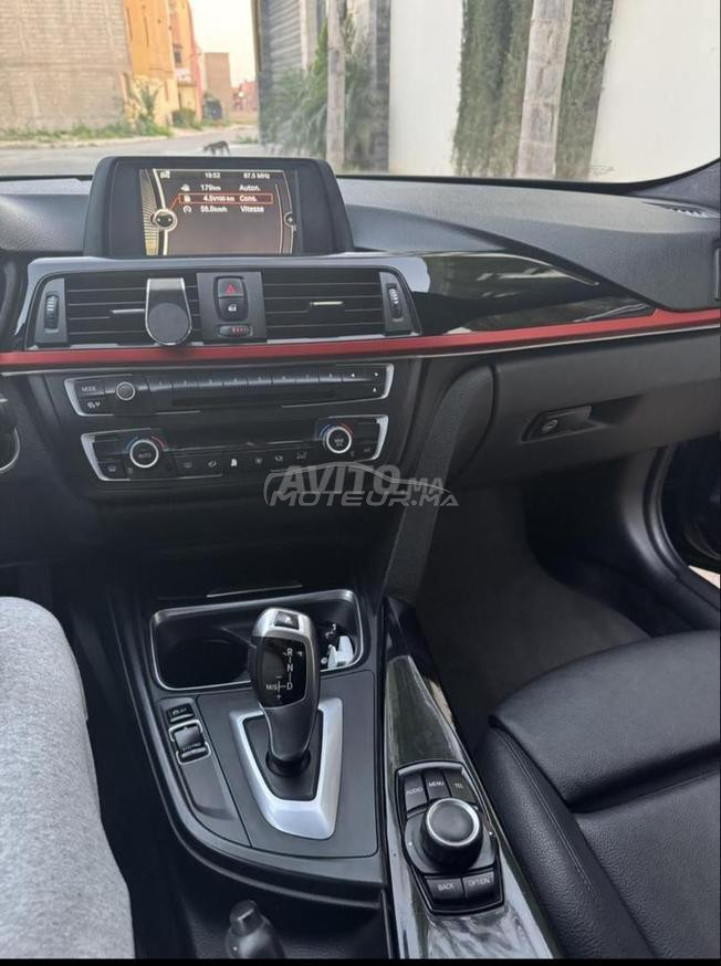 BMW Série 3 Diesel Automatique 2014 à Agadir