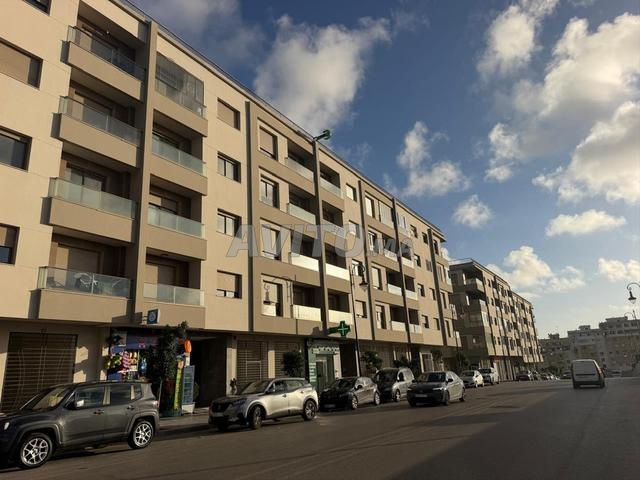 شقة للإيجار في رياض السلام، طنجة - 2