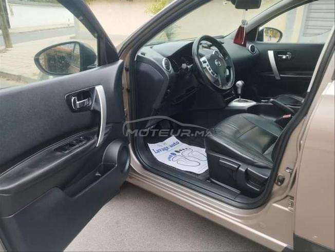 Nissan Qashqai essence automatique 