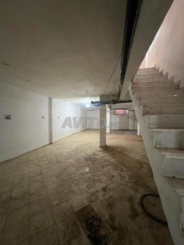 LOCAL À VENDRE 428m2 dispo de suite - 2