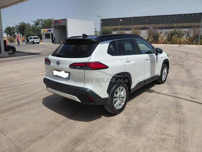 toyota corrola cross hybride
