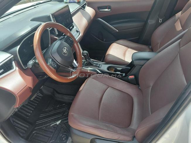 toyota corrola cross hybride