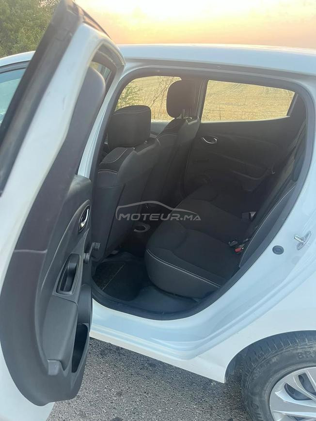 Renault Clio Diesel Manuelle 2018 à Sidi Kacem