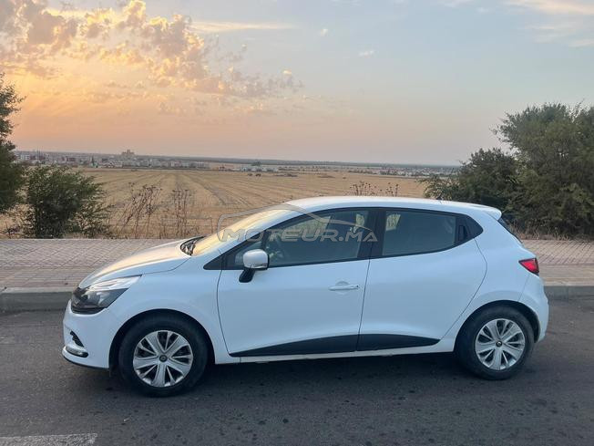 Renault Clio Diesel Manuelle 2018 à Sidi Kacem