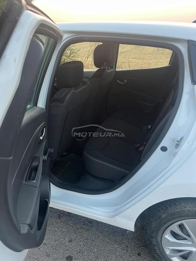 Renault Clio Diesel Manuelle 2018 à Sidi Kacem