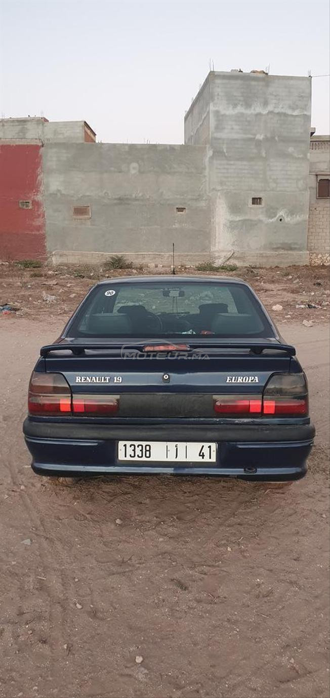 سياره متميزه في حاله جيده
