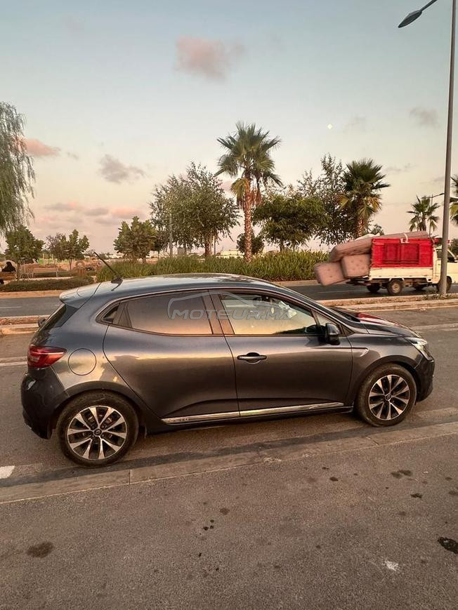 Clio 5 a vendre