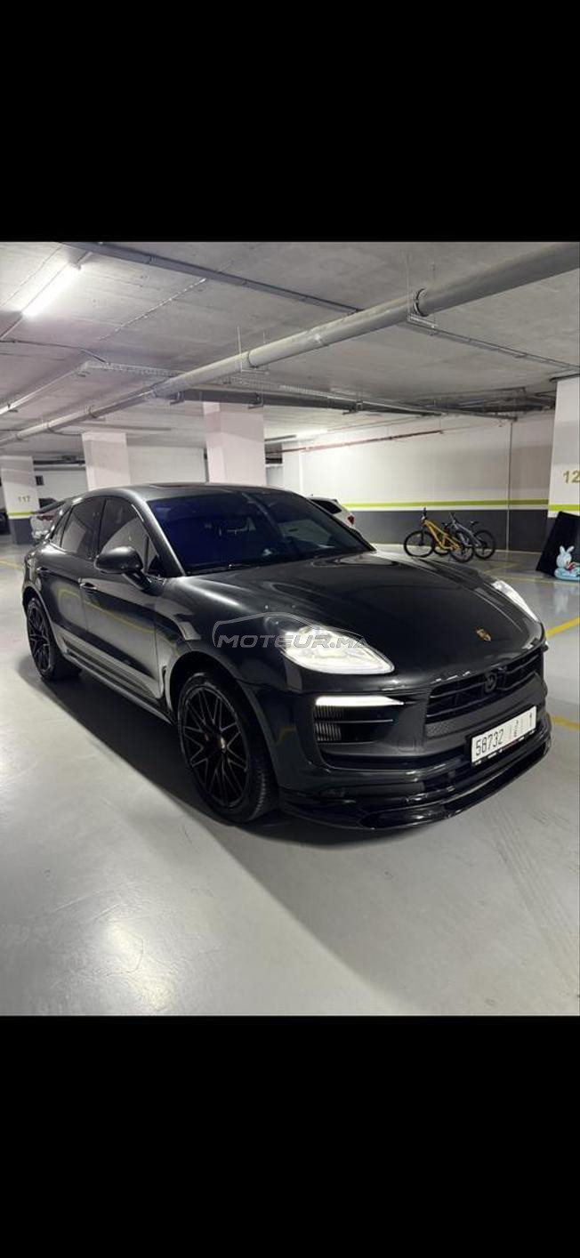 PORSCHE CAYENNE GTS