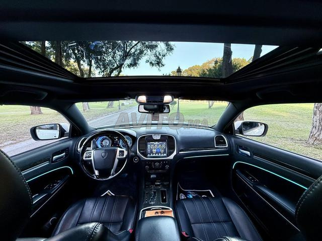 Lancia Thema all Chrysler 300SRT