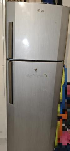 ثلاجة LG بحالة ممتازة – 1,900 درهم - 2