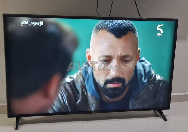 تلفزيون إل جي 55 سمارت - 2