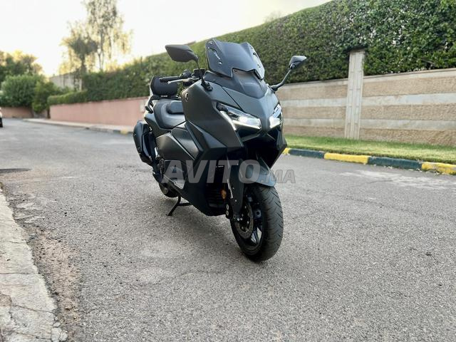 🔥 Yamaha TMAX 560 2025 – 600 KM – Comme neuf - 2