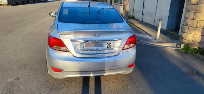 hyundai accent 2017