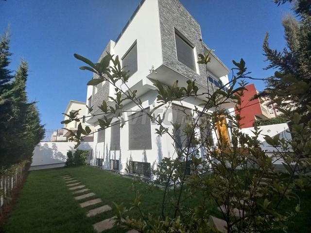 Villa moderne 325 m² à Azhar Oulfa - 2