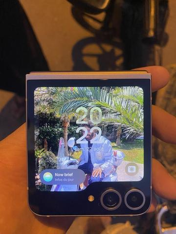 Samsung z flip 6