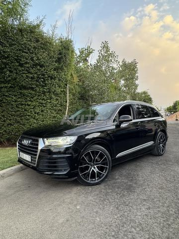 Audi Q7 en excellent état quasiment neuve