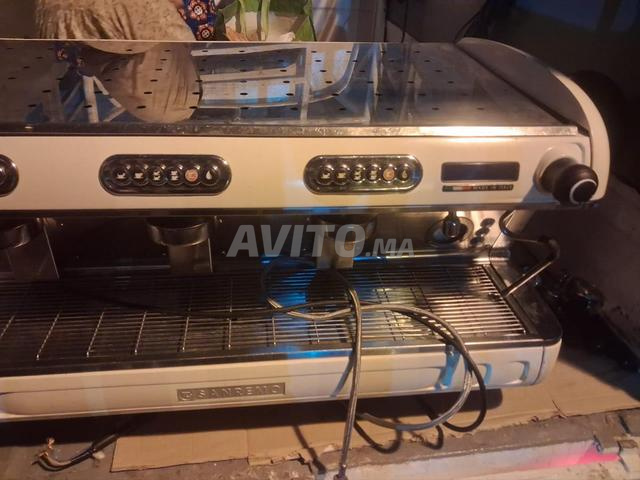 Machine à café - 2
