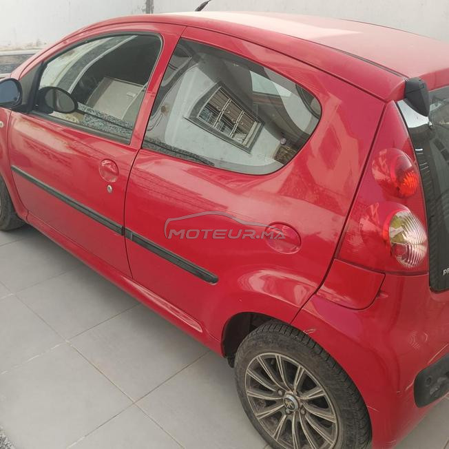 Peugeot 107 Essence Manuelle 2012 à Meknès