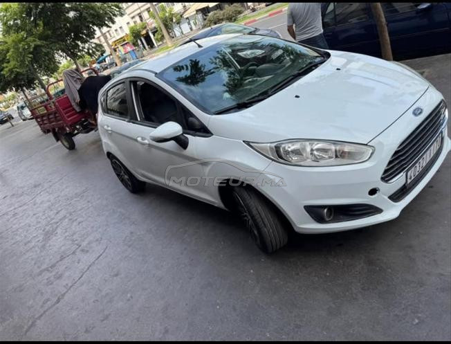 Ford fiesta essence 2015 