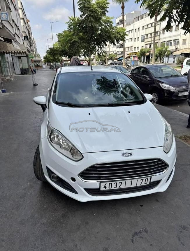 Ford fiesta essence 2015 