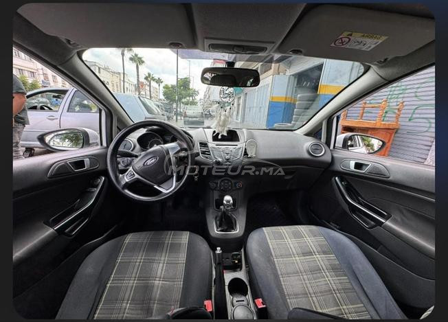 Ford fiesta essence 2015 