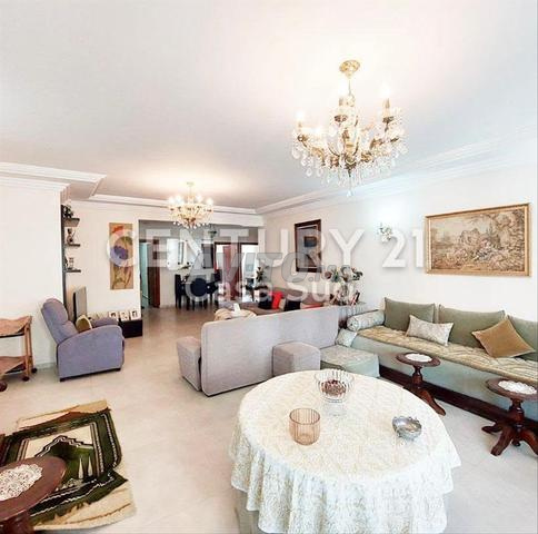 Spacieux appartement rénové