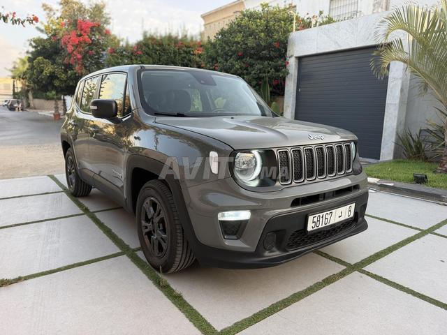 Jeep Renegade Diesel manuelle 2023 à Rabat - 2