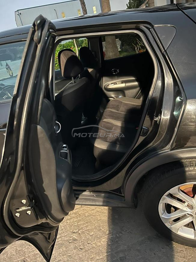 ventre voiture