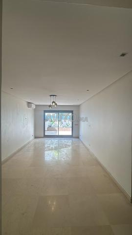 Appartement à louer 90 m² à Casablanca - 2