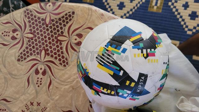 الاثنان 200 درهم ما زالا نظيفين