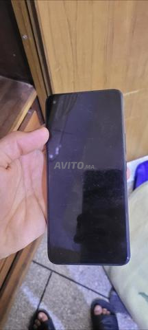 téléphone STG à vendre - 2