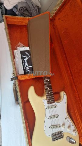 Fender Stratocaster Signature Yngwie Malmsteen - 2