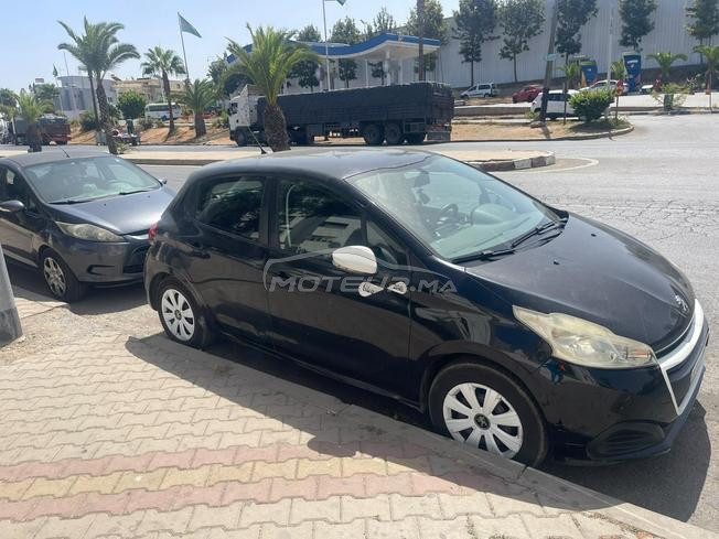 Peugeot 208 Diesel Manuelle 2017 à Casablanca