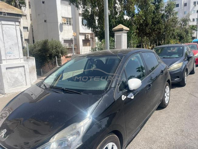 Peugeot 208 Diesel Manuelle 2017 à Casablanca