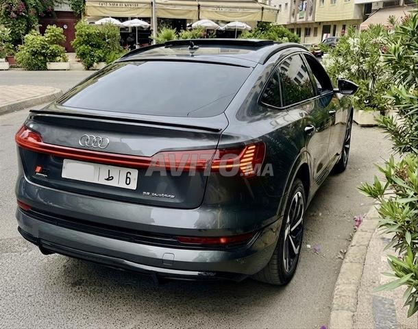 Audi Q8 ETRON S-Line 2023 Sportback 1ère Main - 2