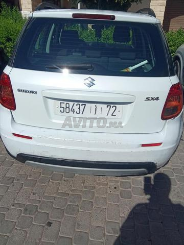 سوزوكي SX-4 ديزل يدوية 2012 في مراكش - 2
