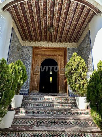 Villa de Prestige de Style Marocain à Vendre - 2