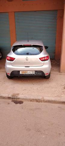 Renault Clio Diesel Manuelle 2019 à Agadir - 2