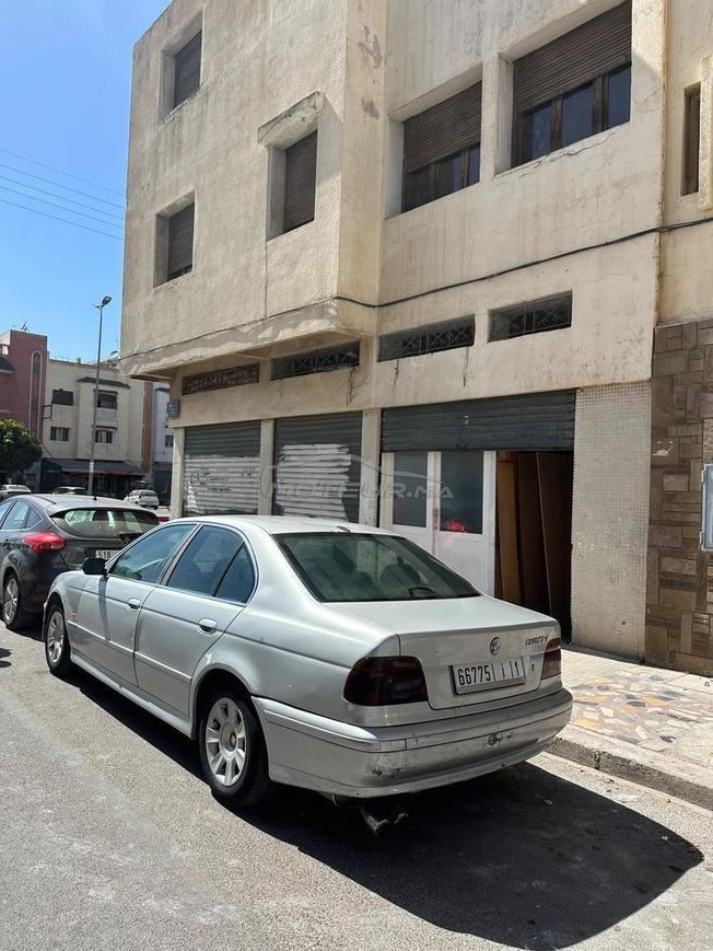 BMW 525 e39